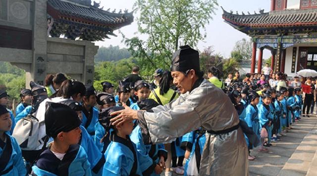 茅山学堂，探寻神秘道术的在线学习之旅及迅雷下载体验